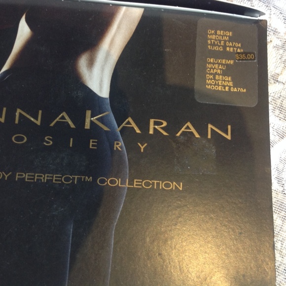 Donna Karan Pantyhose Medium - Picture 1 of 5